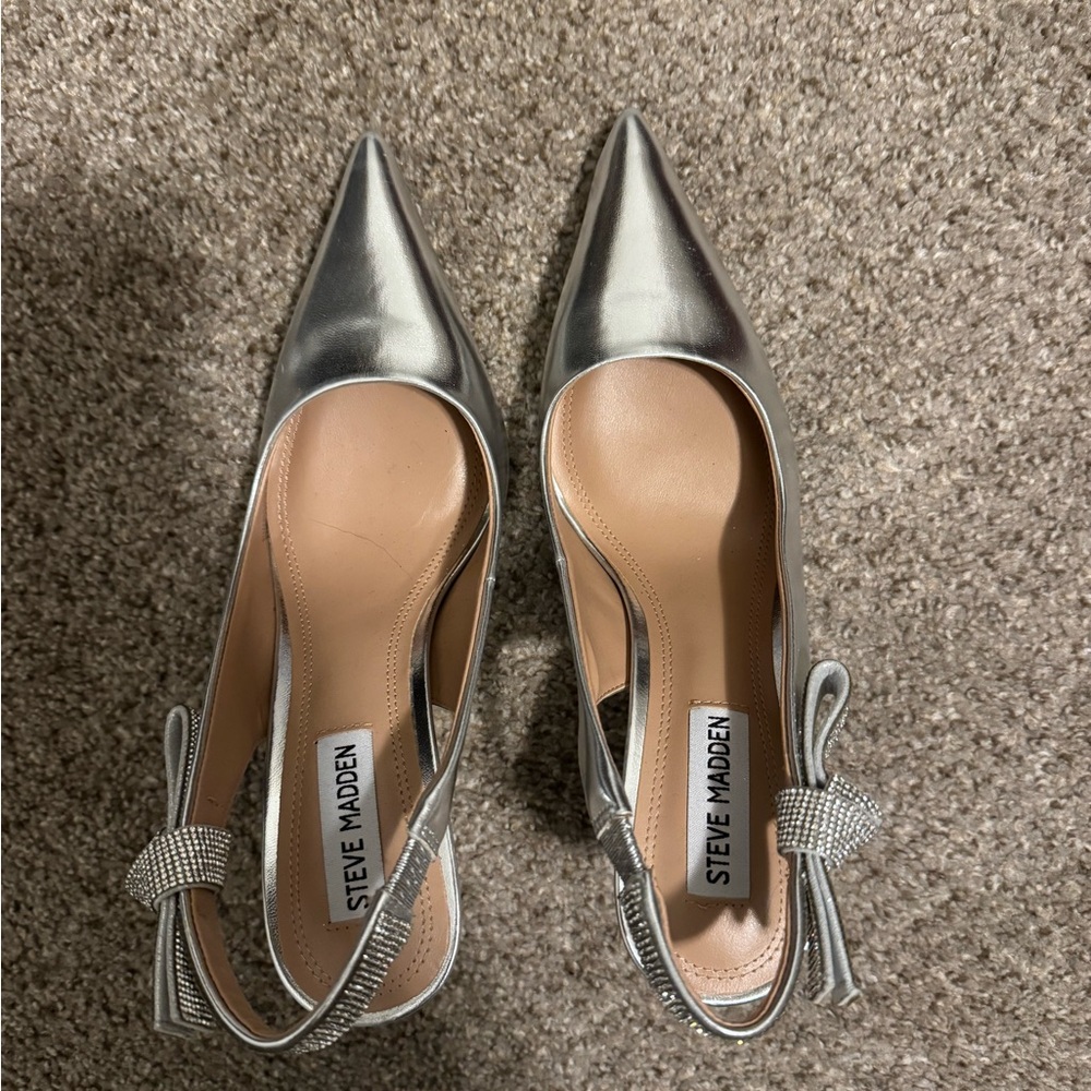 Steve Madden Silver Heels